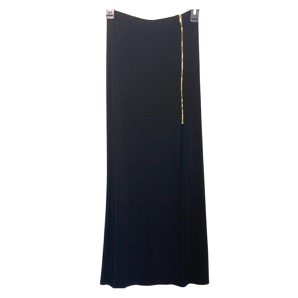 Long Black skirt